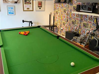 Detached Workshop /Playroom